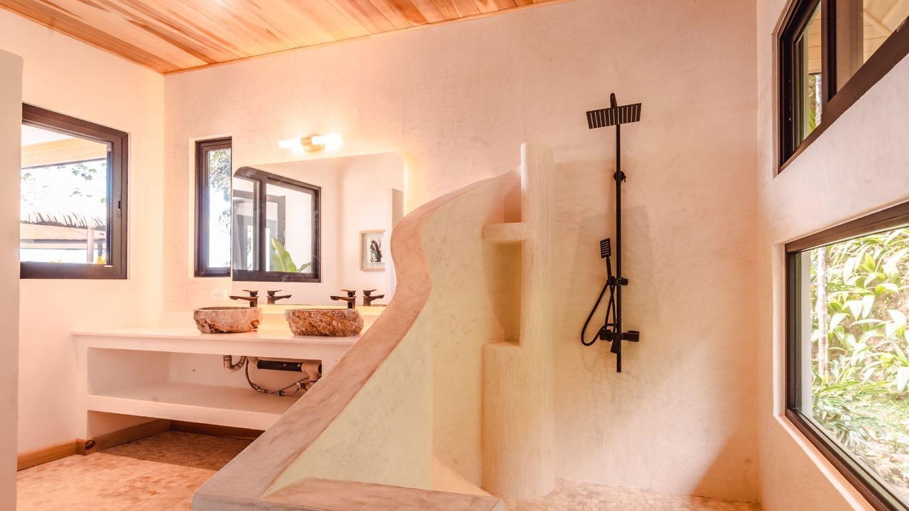 Photo of Bathroom in Ciudad Cortes