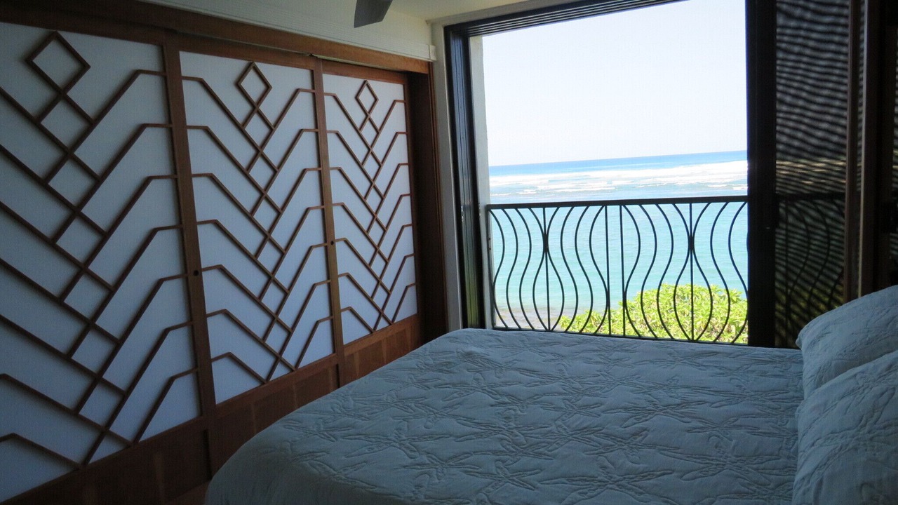 Photo of Bedroom in Mokuleia