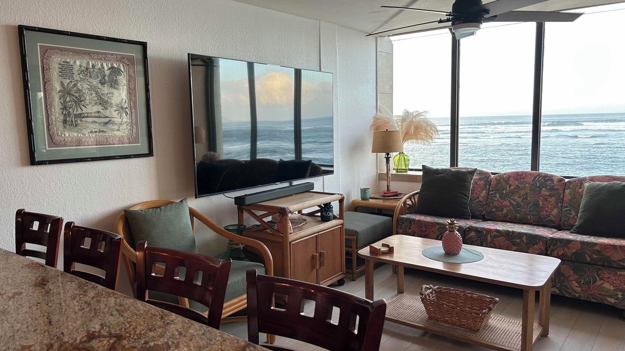 Photo of Livingroom in Mokuleia