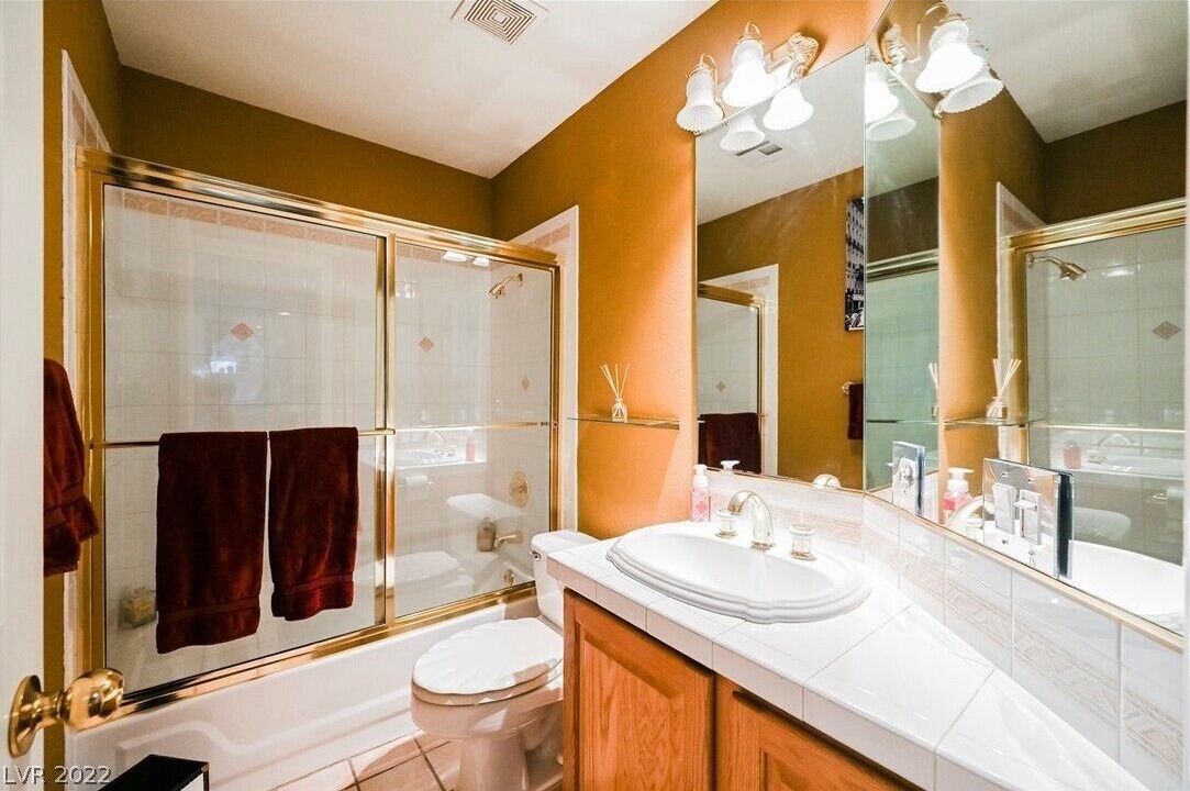 Photo of Bathroom in Sunrise Manor