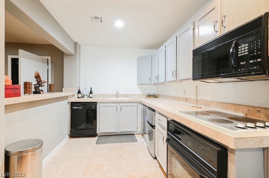 Photo of Kitchen in Sunrise Manor