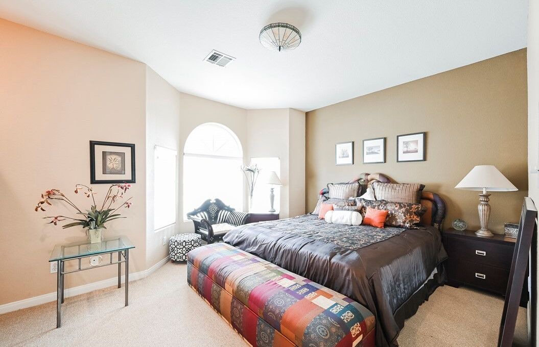 Photo of Bedroom in Sunrise Manor