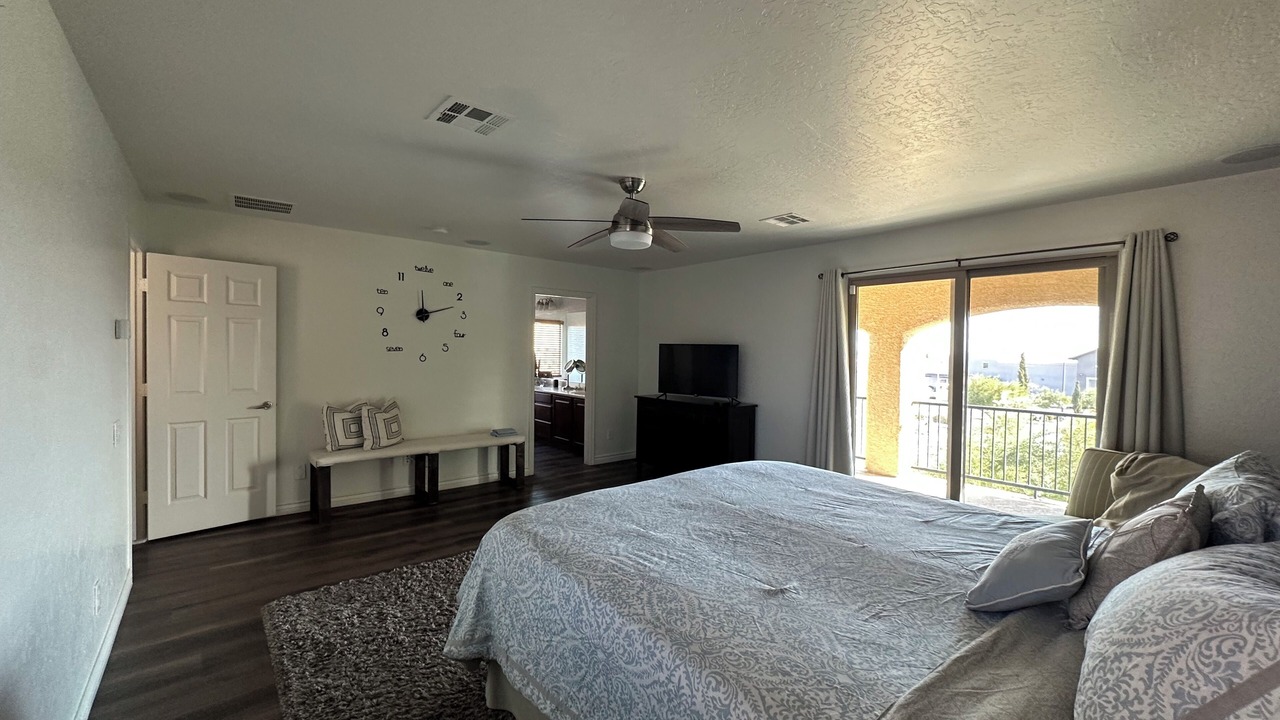 Photo of Bedroom in Summerlin West