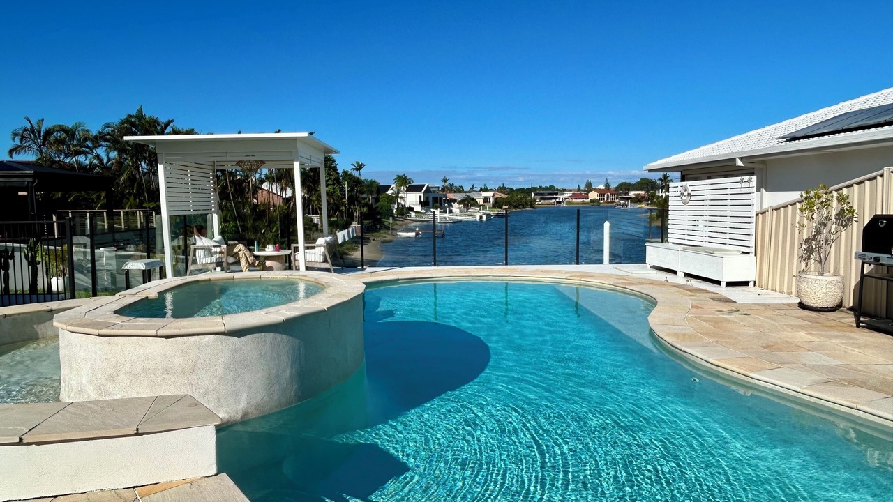 Photo of Outdoor in Mermaid Waters