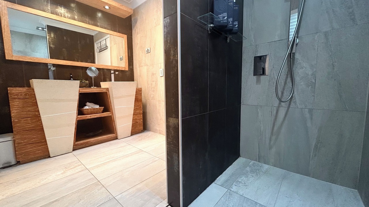 Photo of Bathroom in Mermaid Waters