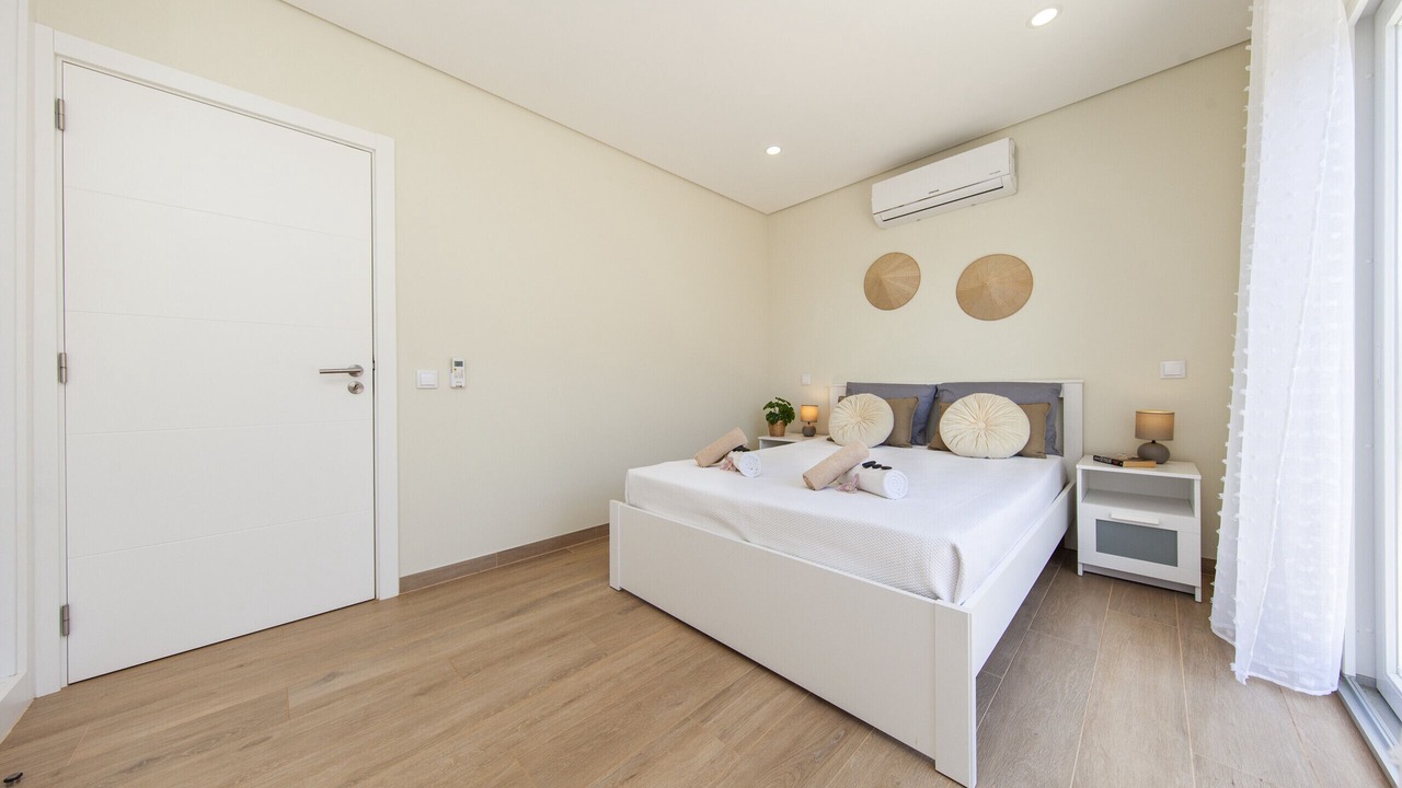 Photo of Bedroom in Estevais