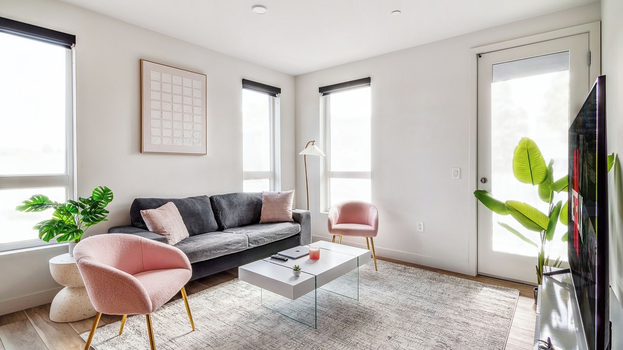 Photo of Livingroom in Washington Culver