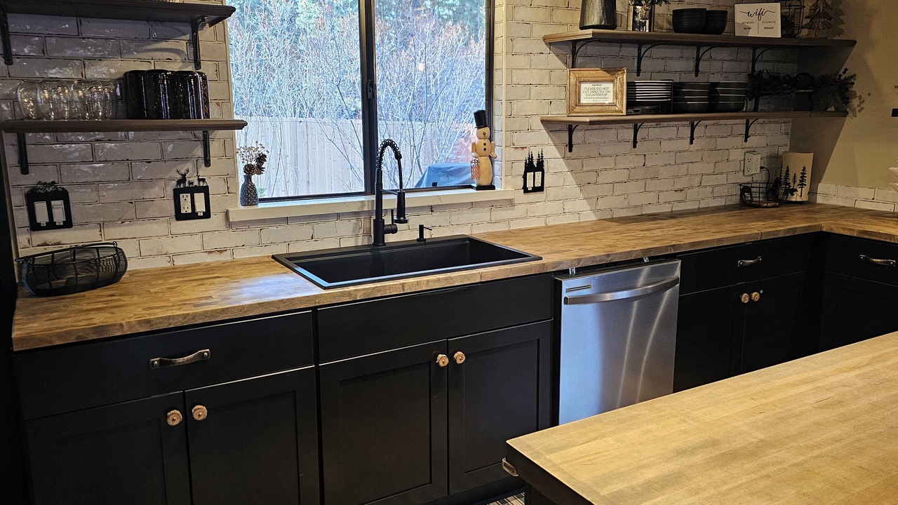 Photo of Kitchen in Big Bear Lake