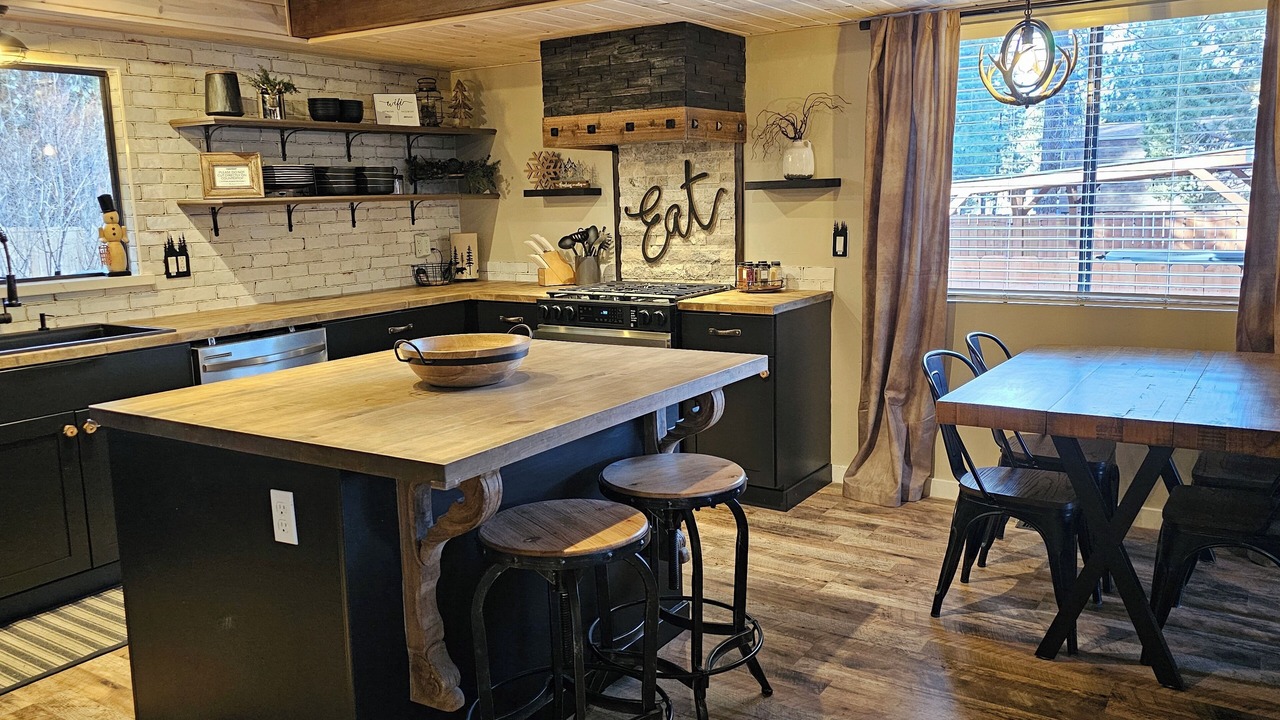 Photo of Kitchen in Big Bear Lake