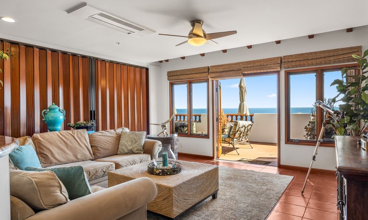 Photo of Bedroom in Avalon