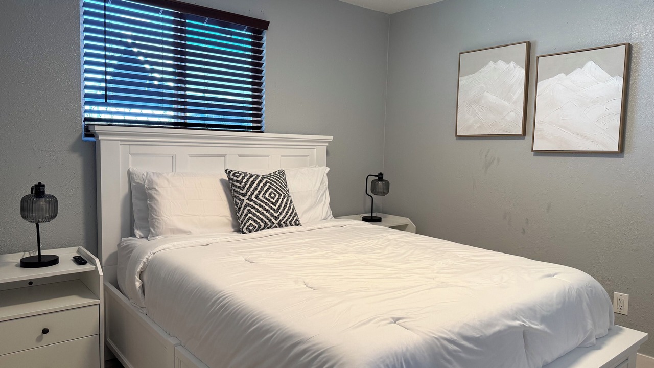 Photo of Bedroom in Hanford
