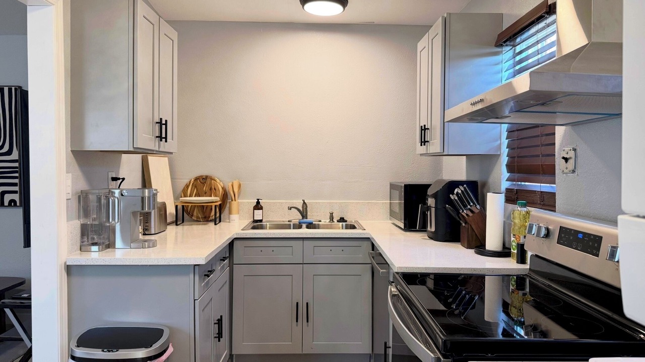Photo of Kitchen in Hanford