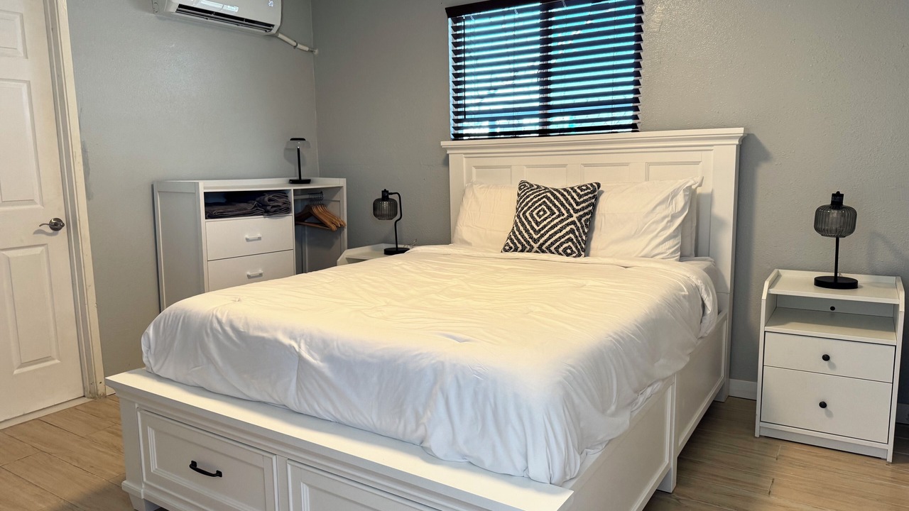 Photo of Bedroom in Hanford