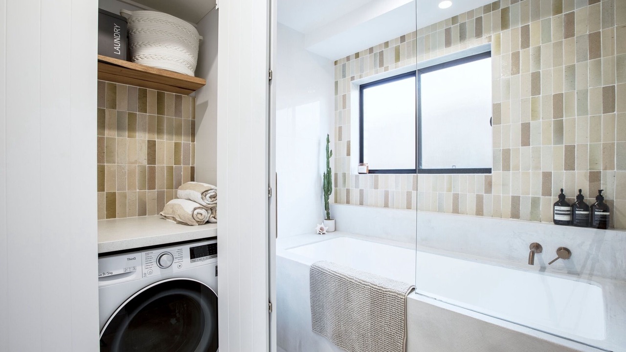Photo of Bathroom in Mermaid Beach