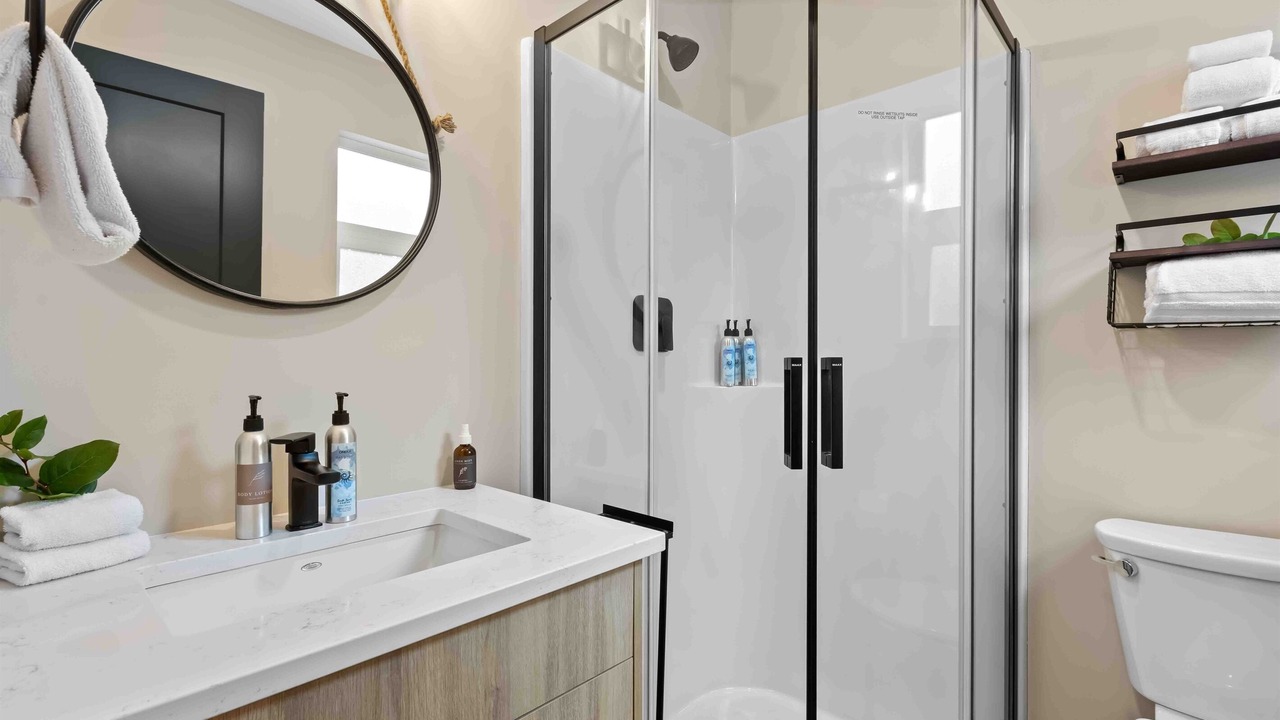 Photo of Bathroom in Ucluelet