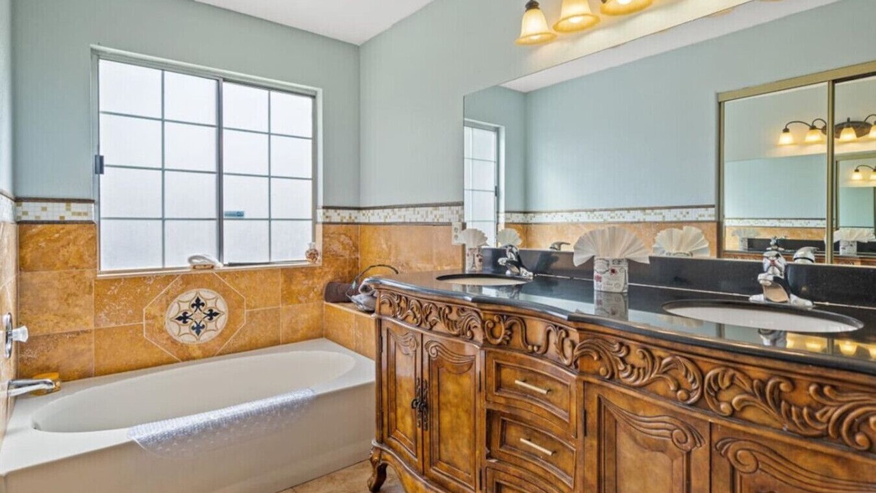 Photo of Bathroom in Summerlin