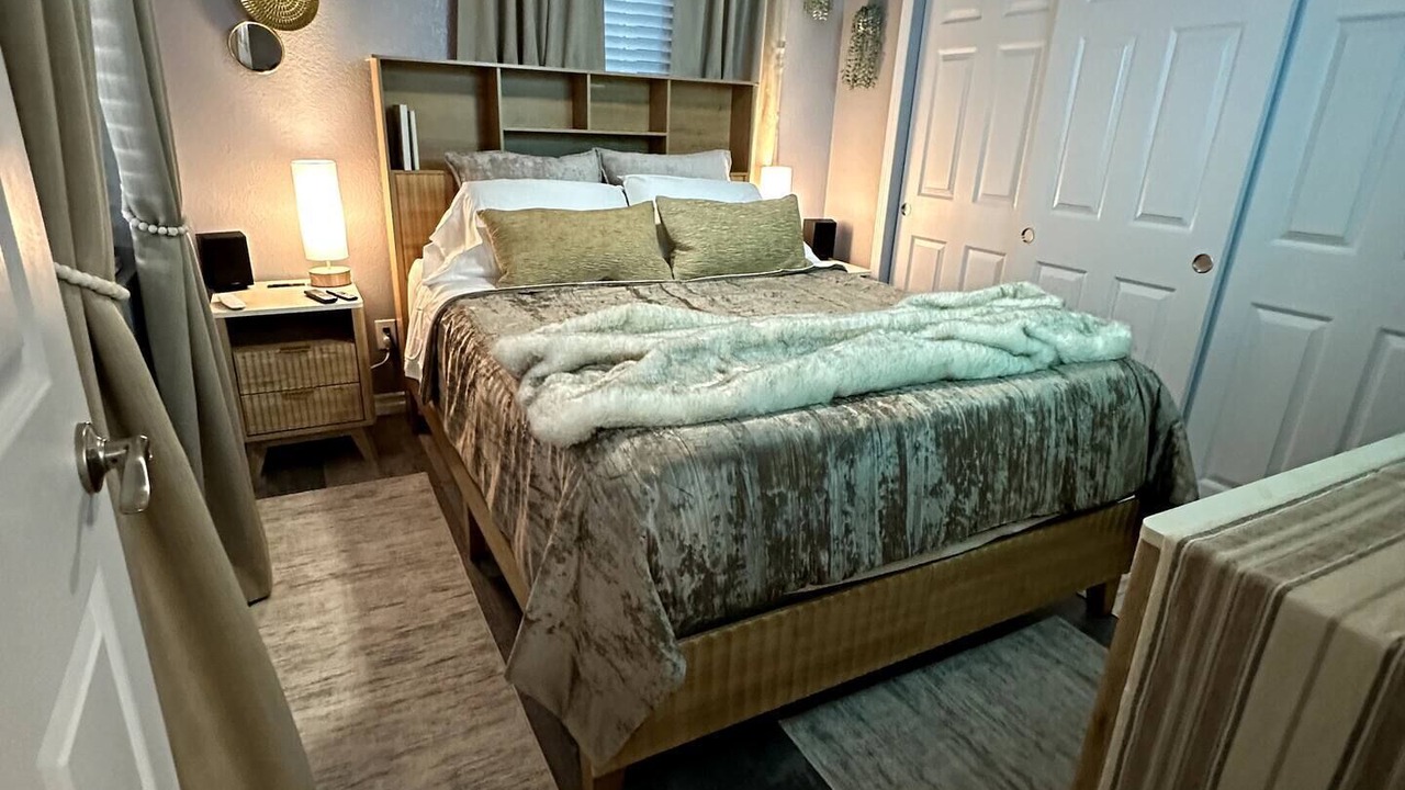 Photo of Bedroom in Lake Murray