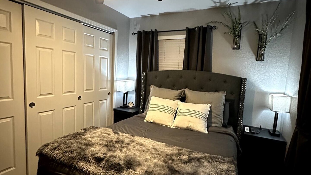 Photo of Bedroom in Lake Murray