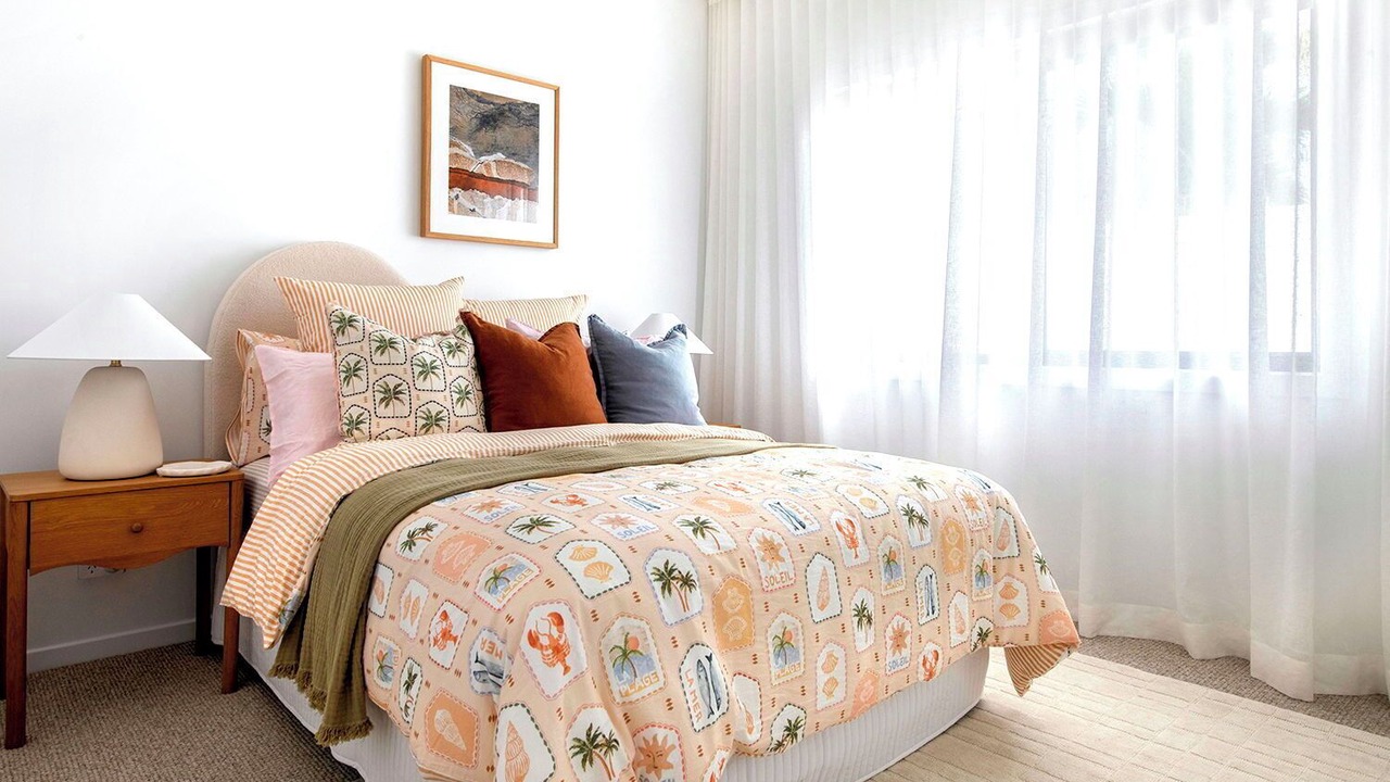 Photo of Bedroom in Mermaid Waters