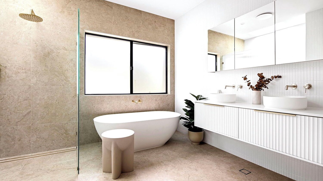 Photo of Bathroom in Mermaid Waters