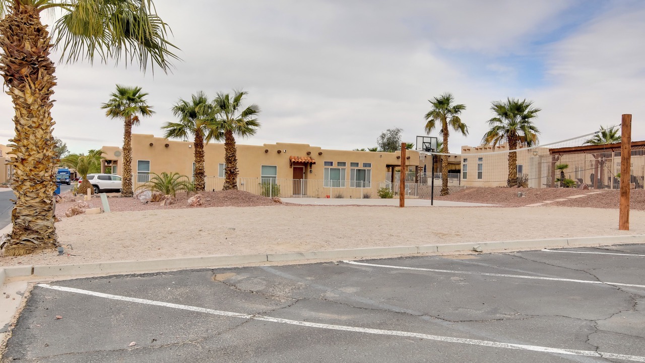 Photo of Outdoor in Needles