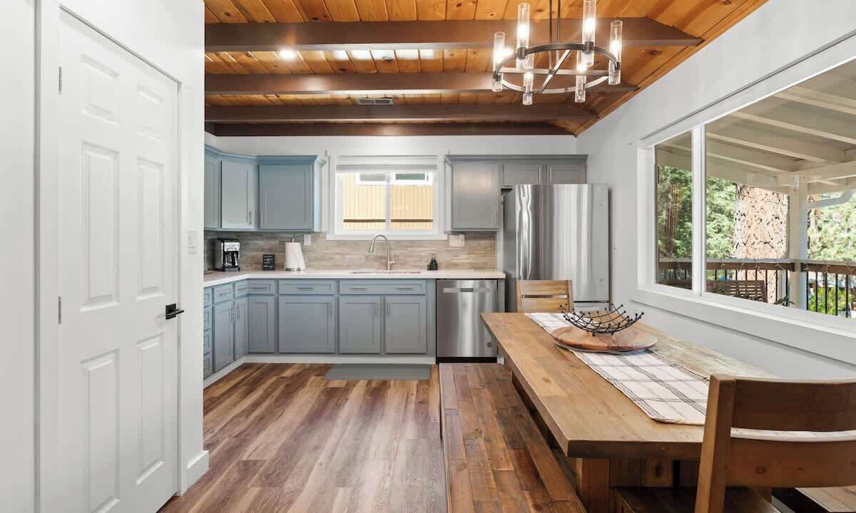Photo of Kitchen in Big Bear Lake