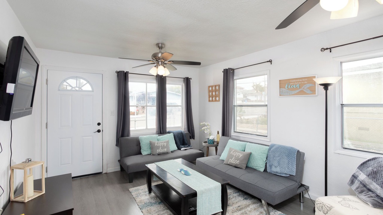 Photo of Livingroom in Grover Beach