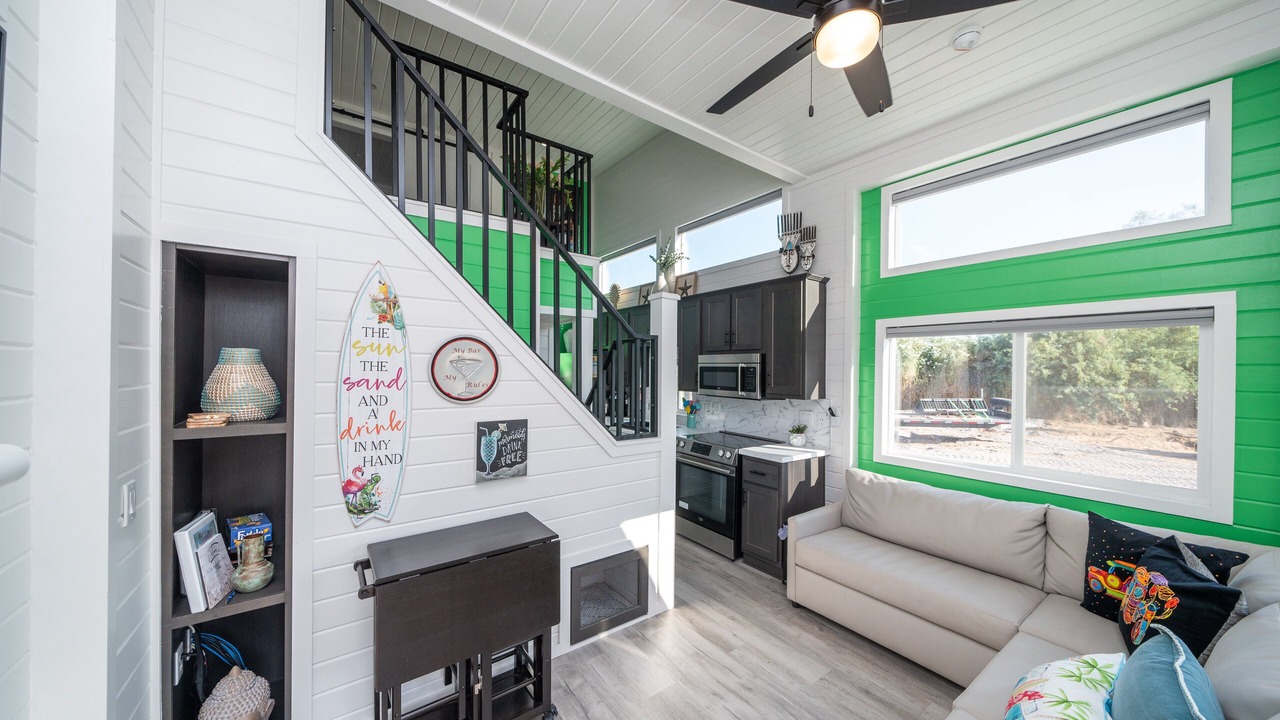 Photo of Livingroom in Parker Strip