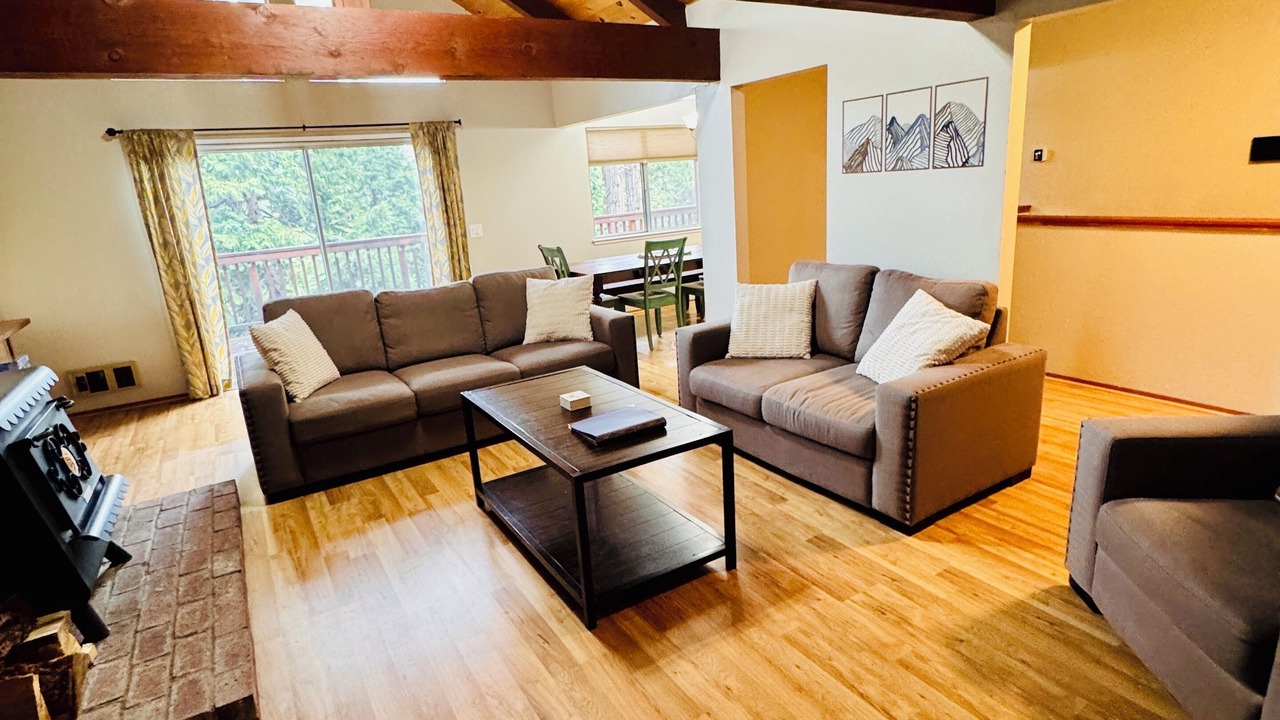 Photo of Livingroom in Arnold