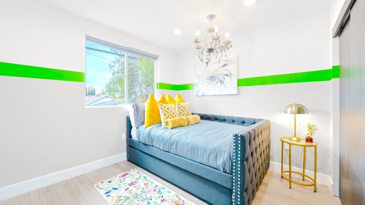 Photo of Bedroom in North Hollywood