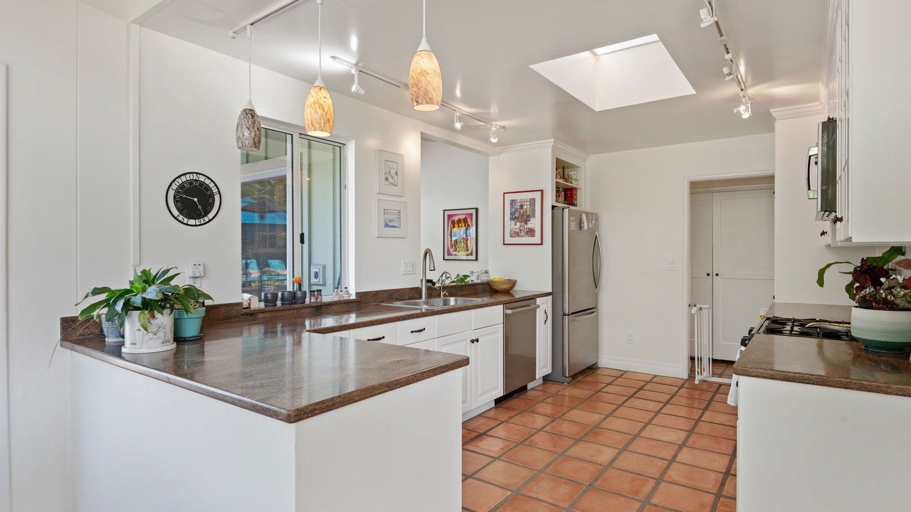 Photo of Kitchen in Carpinteria