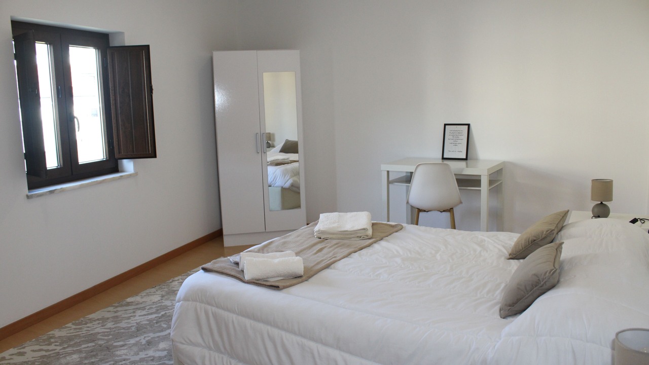 Photo of Bedroom in Miranda do Corvo