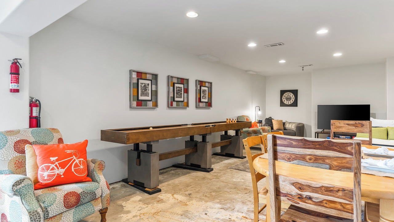 Photo of Others in Fawnskin