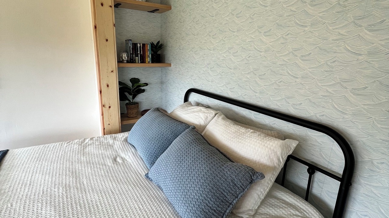 Photo of Bedroom in Albion