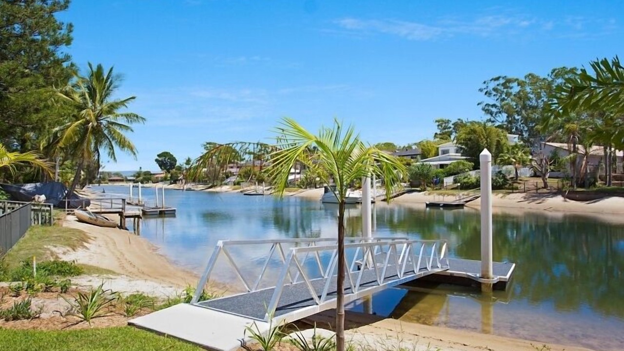 Photo of Others in Broadbeach Waters