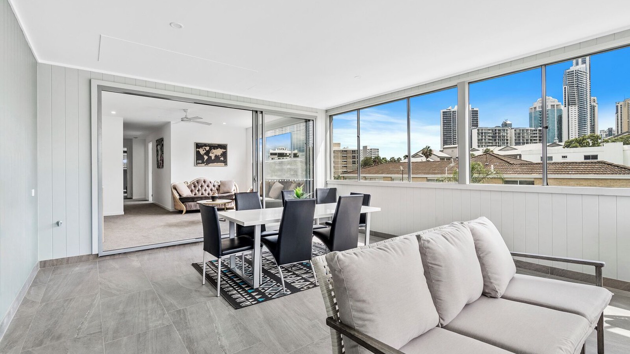Photo of Livingroom in Surfers Paradise
