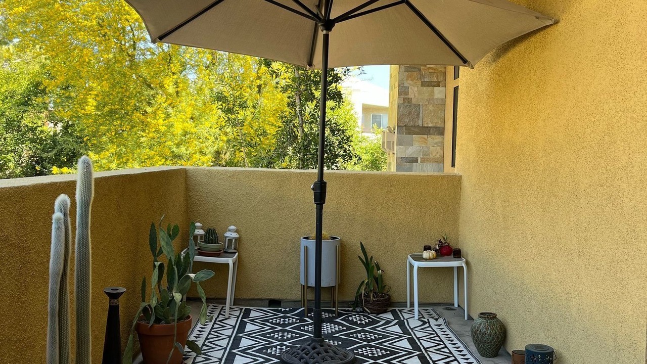 Photo of Patio Balcony in Deepwell Estates