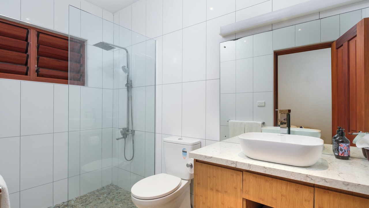 Photo of Bathroom in Tagaqe