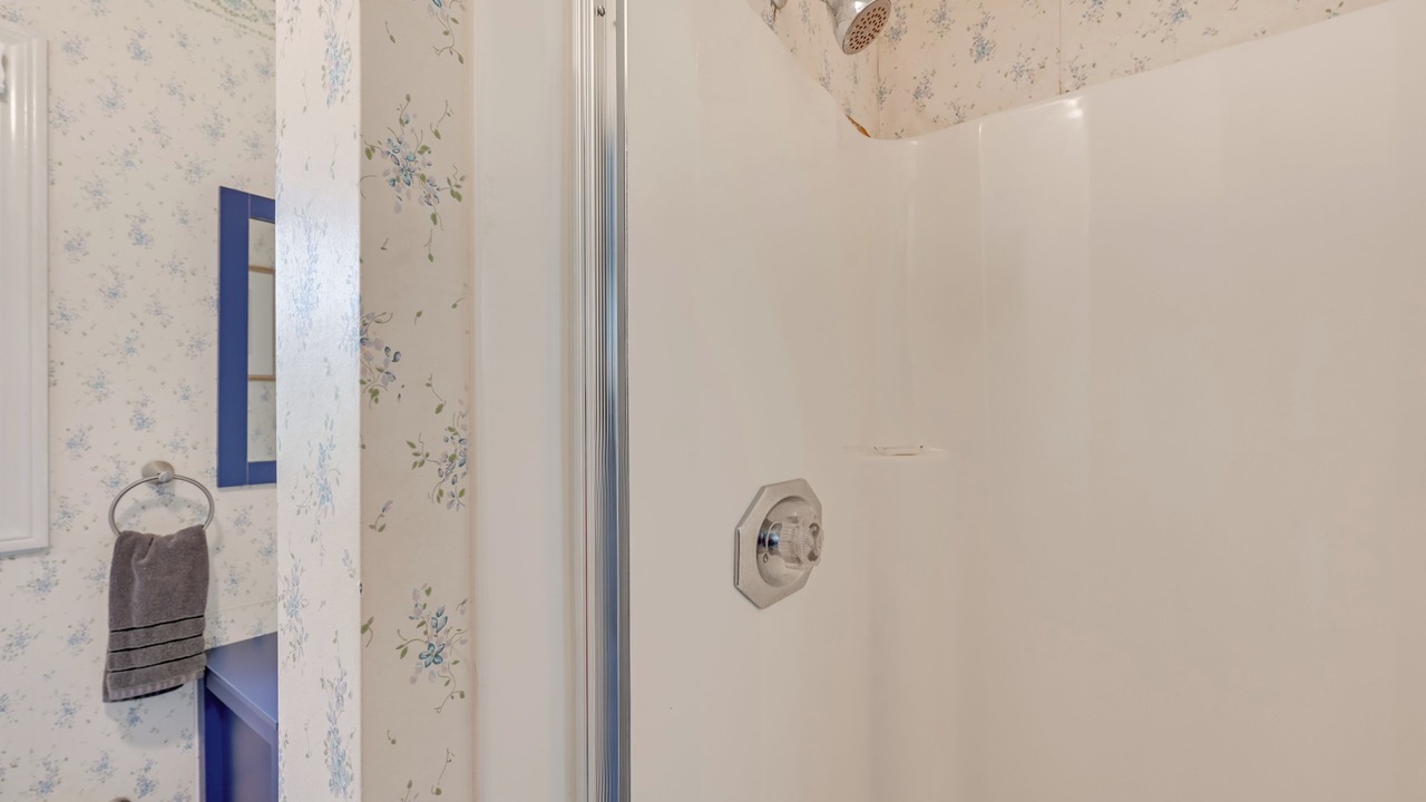 Photo of Bathroom in Julian