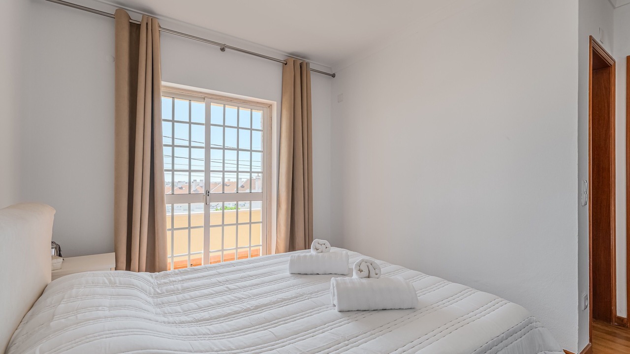 Photo of Bedroom in Charneca de Caparica e Sobreda