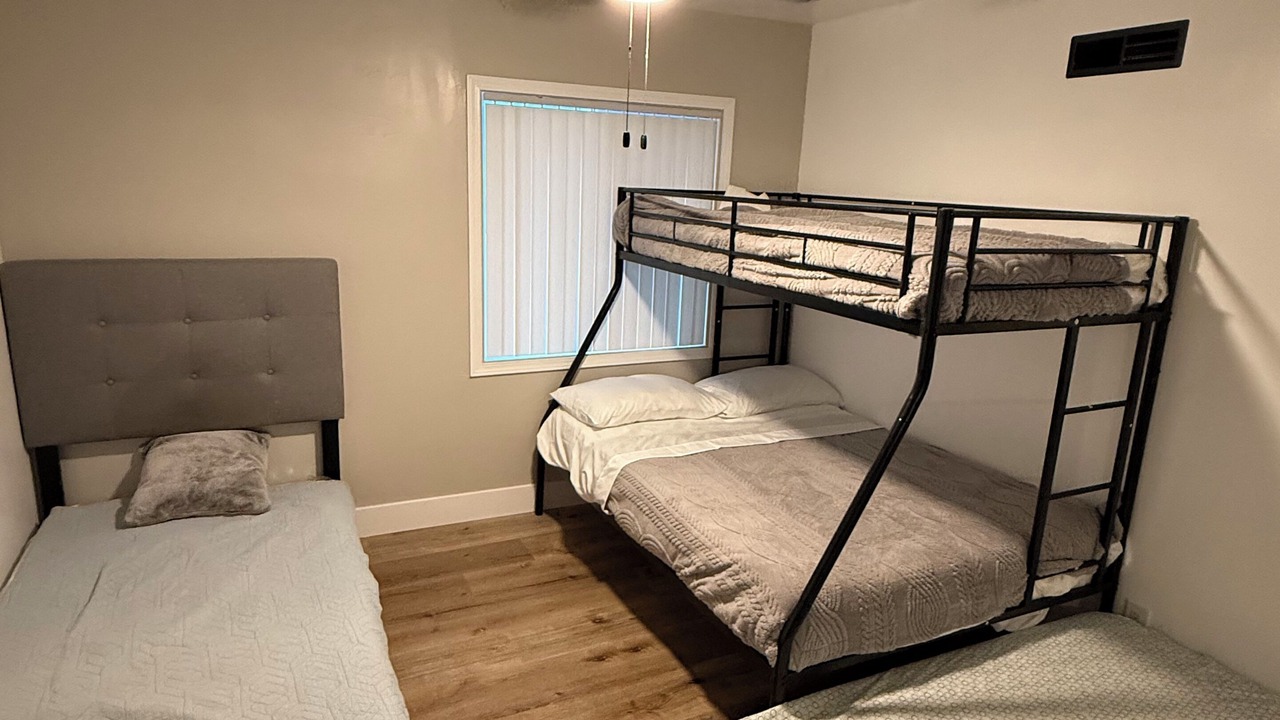 Photo of Bedroom in Lemon Grove