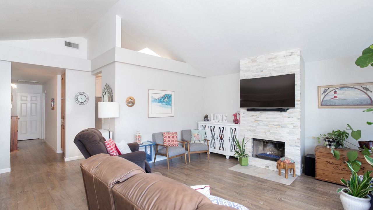 Photo of Livingroom in Motel District