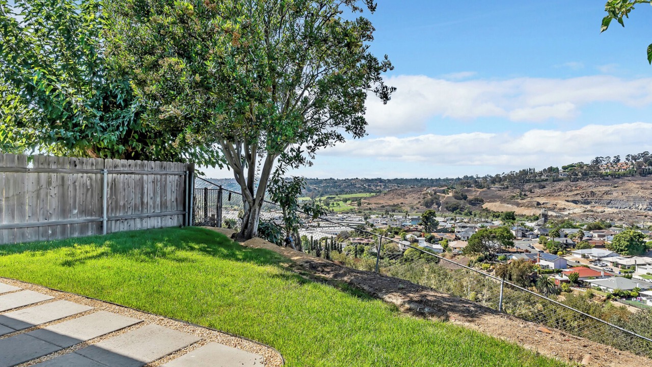 Photo of Outdoor in Allied Gardens