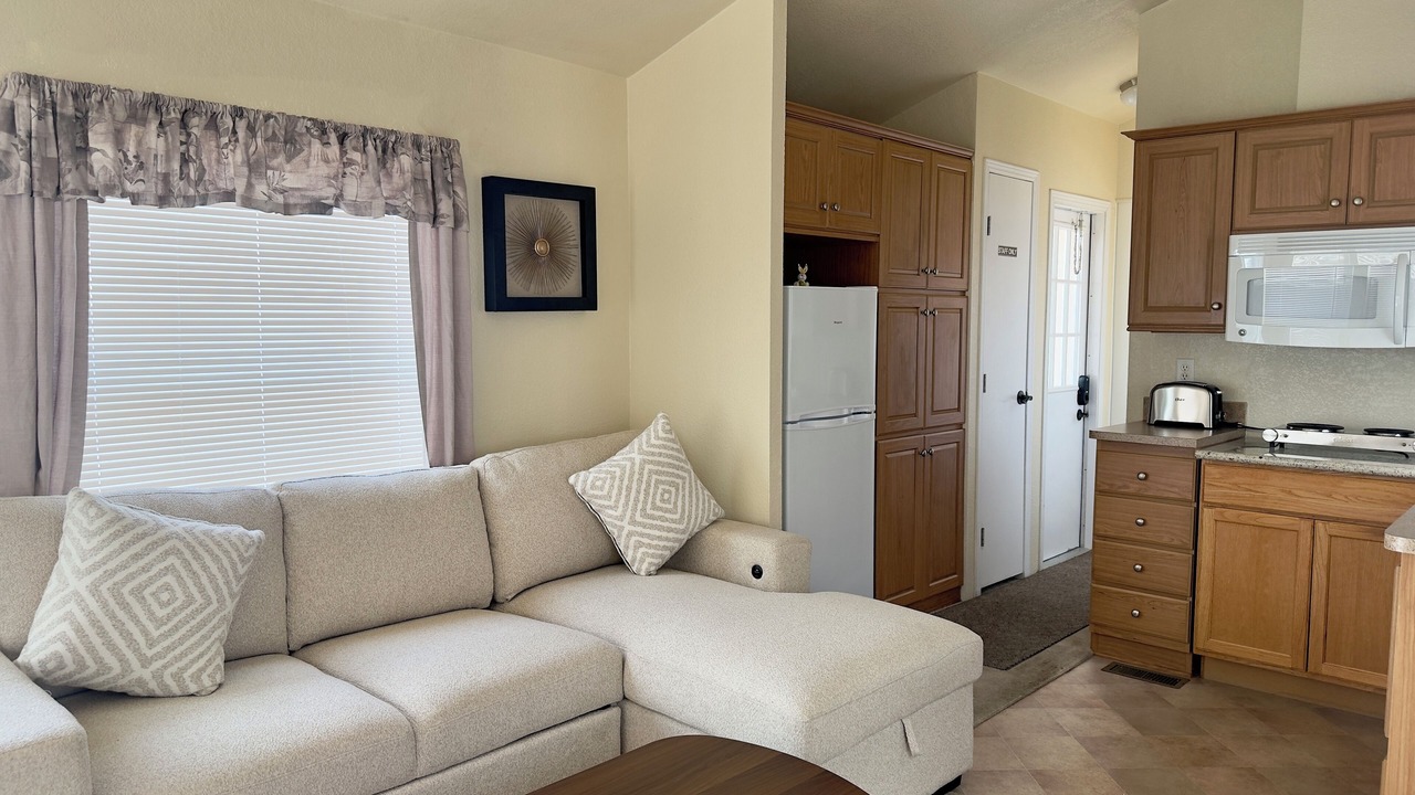 Photo of Livingroom in Hanford