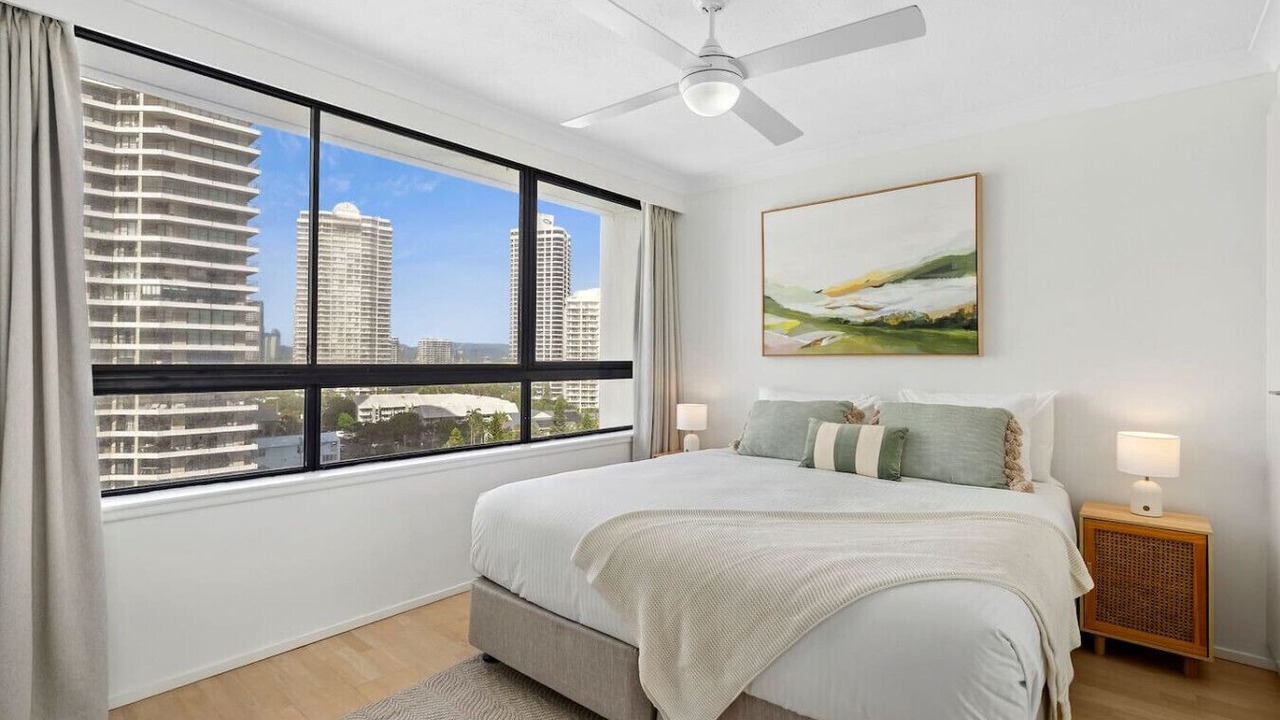 Photo of Bedroom in Main Beach