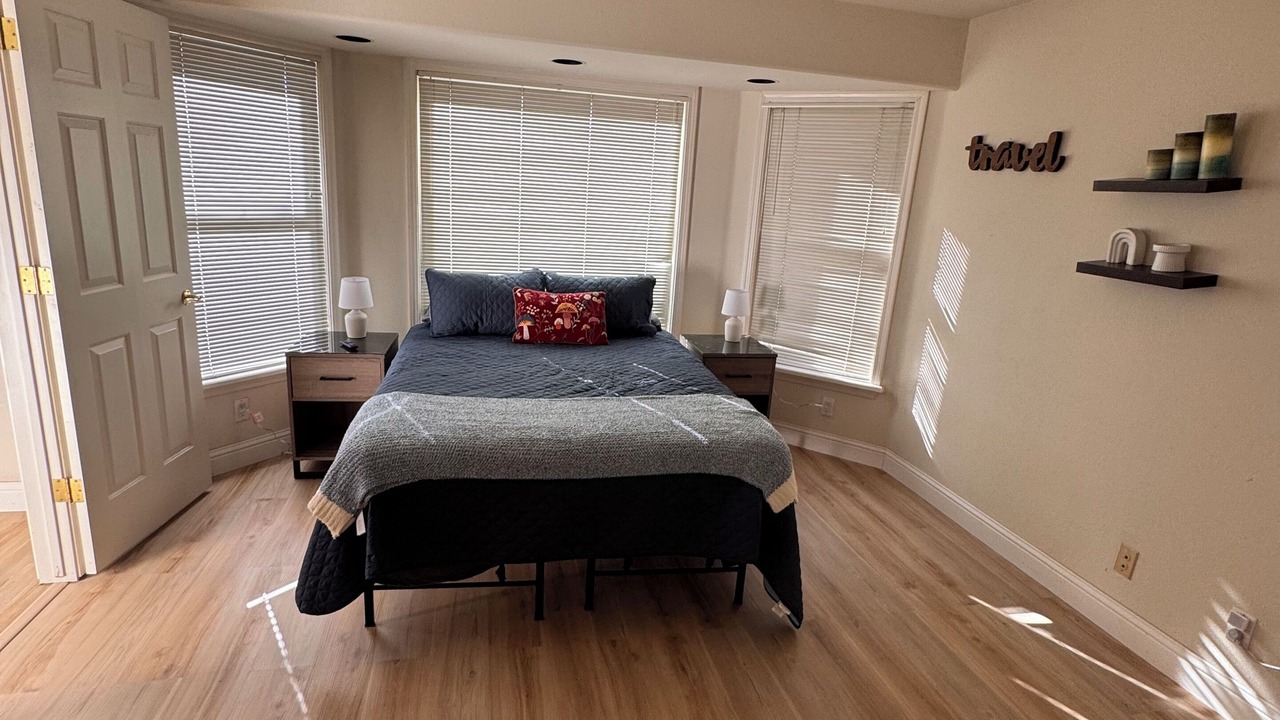 Photo of Bedroom in Reno/Tahoe Airport