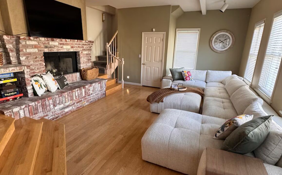 Photo of Livingroom in Reno/Tahoe Airport