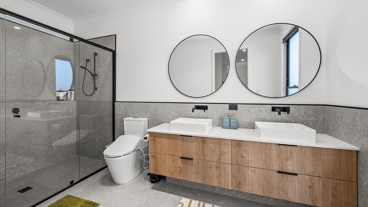 Photo of Bathroom in Burleigh Heads