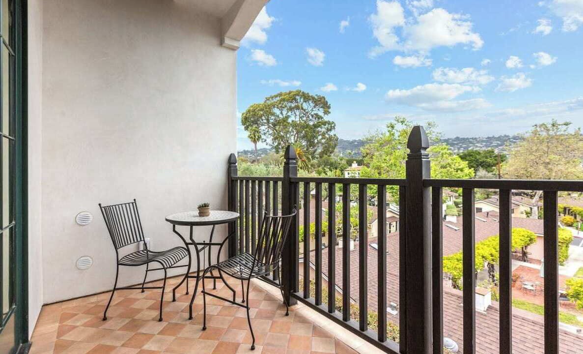 Photo of Patio Balcony in Laguna