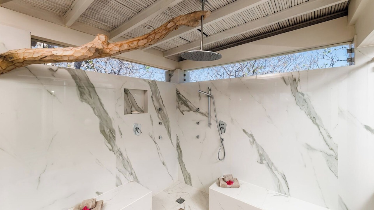 Photo of Bathroom in Playa Langosta